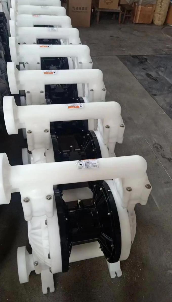 Inżynieryjna pompa z plastikowego przewodu pneumatycznego dla efektywnego obr&oacute;bki płyn&oacute;w ściek&oacute;w 1